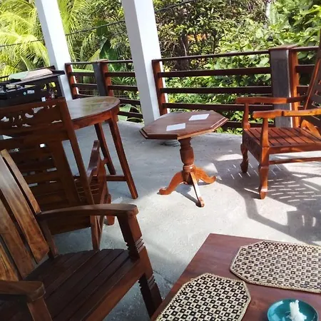 Siyon Yula - Guest House Hikkaduwa Exterior photo